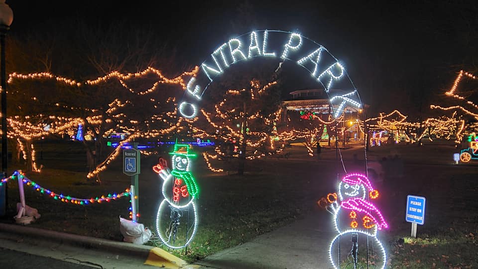 Christmas lights at Central Park in Warsaw, Indiana (Kosciusko County)